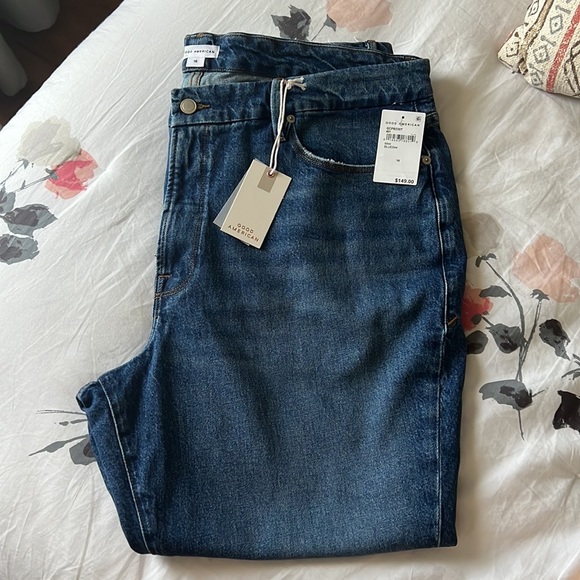 Good American Jeans - Picture 2 of 7